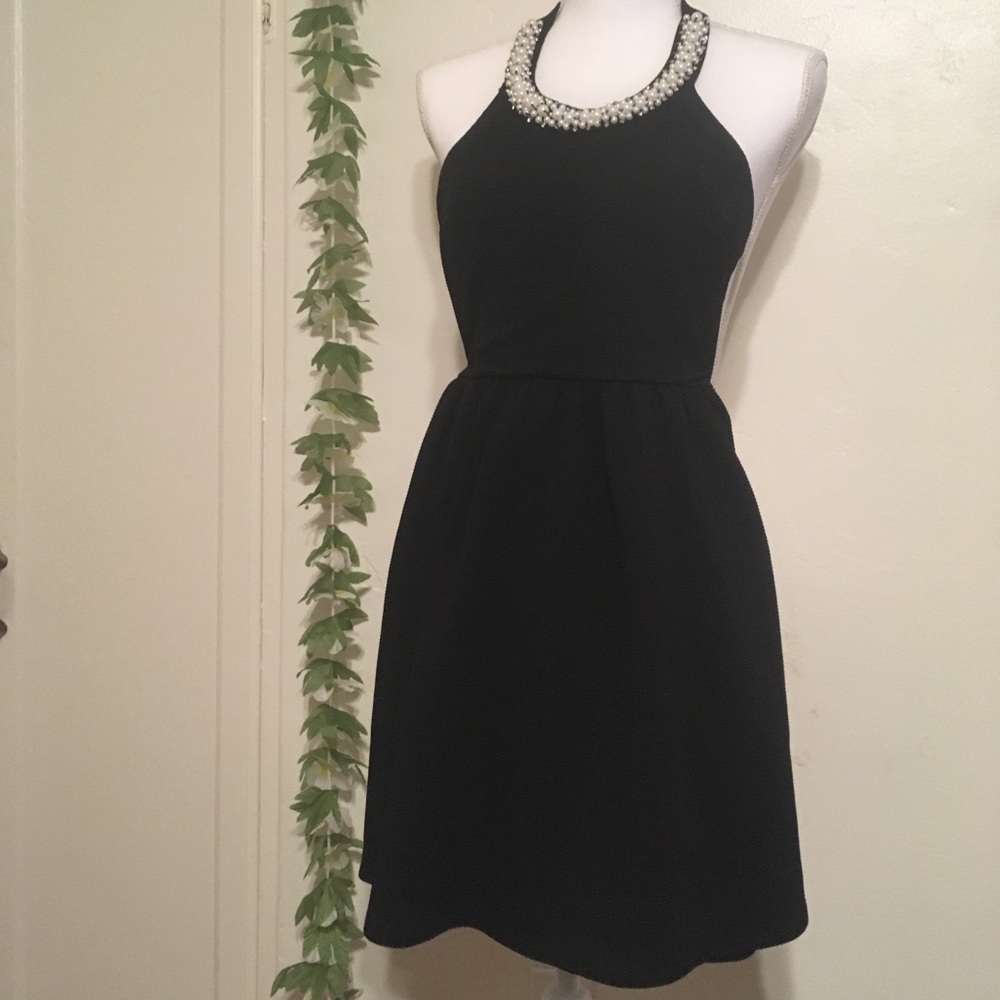 Fake Pearl and Diamond Collar Dress